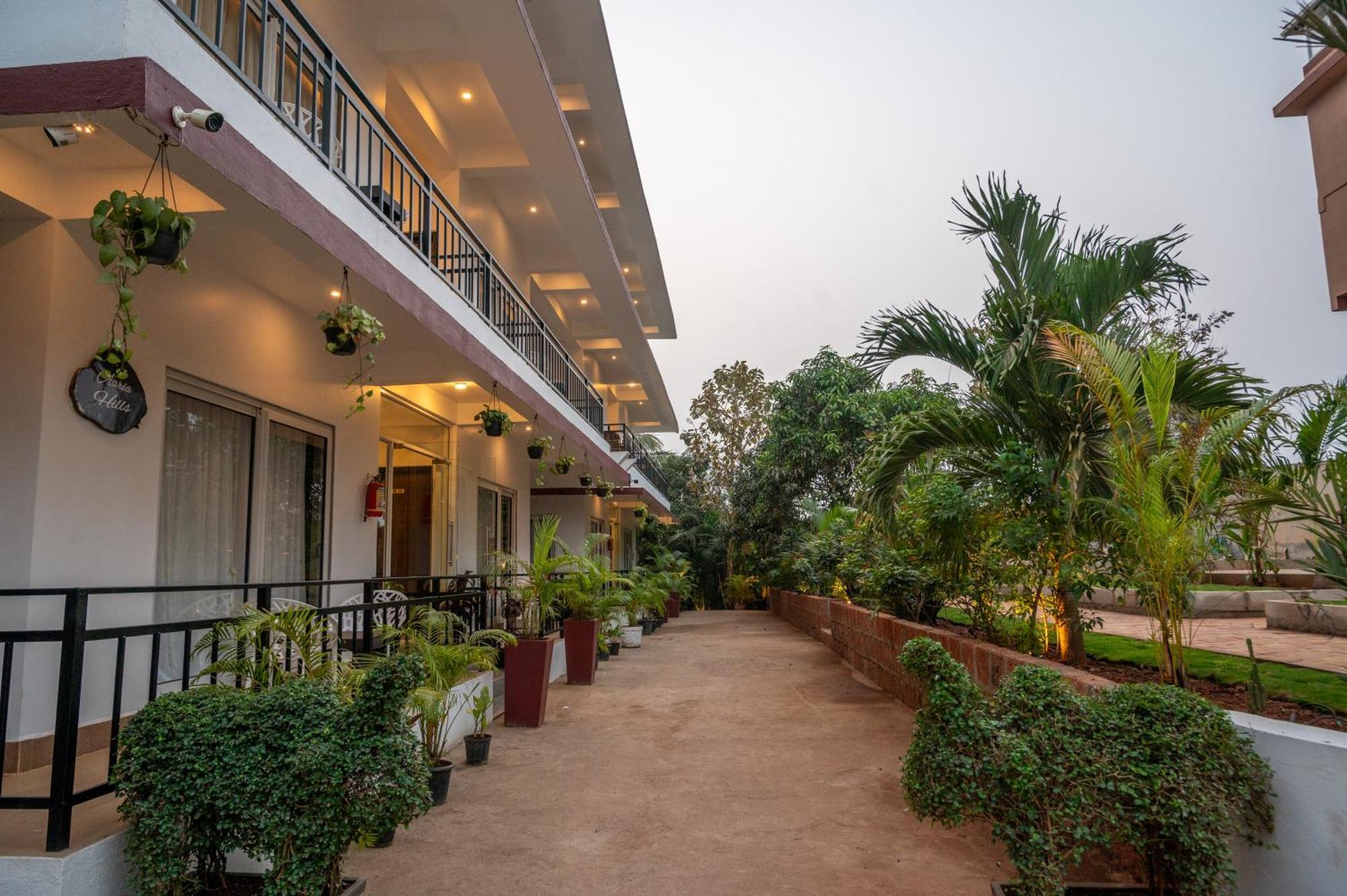 Aaria Hills Hotell Arambol Exteriör bild