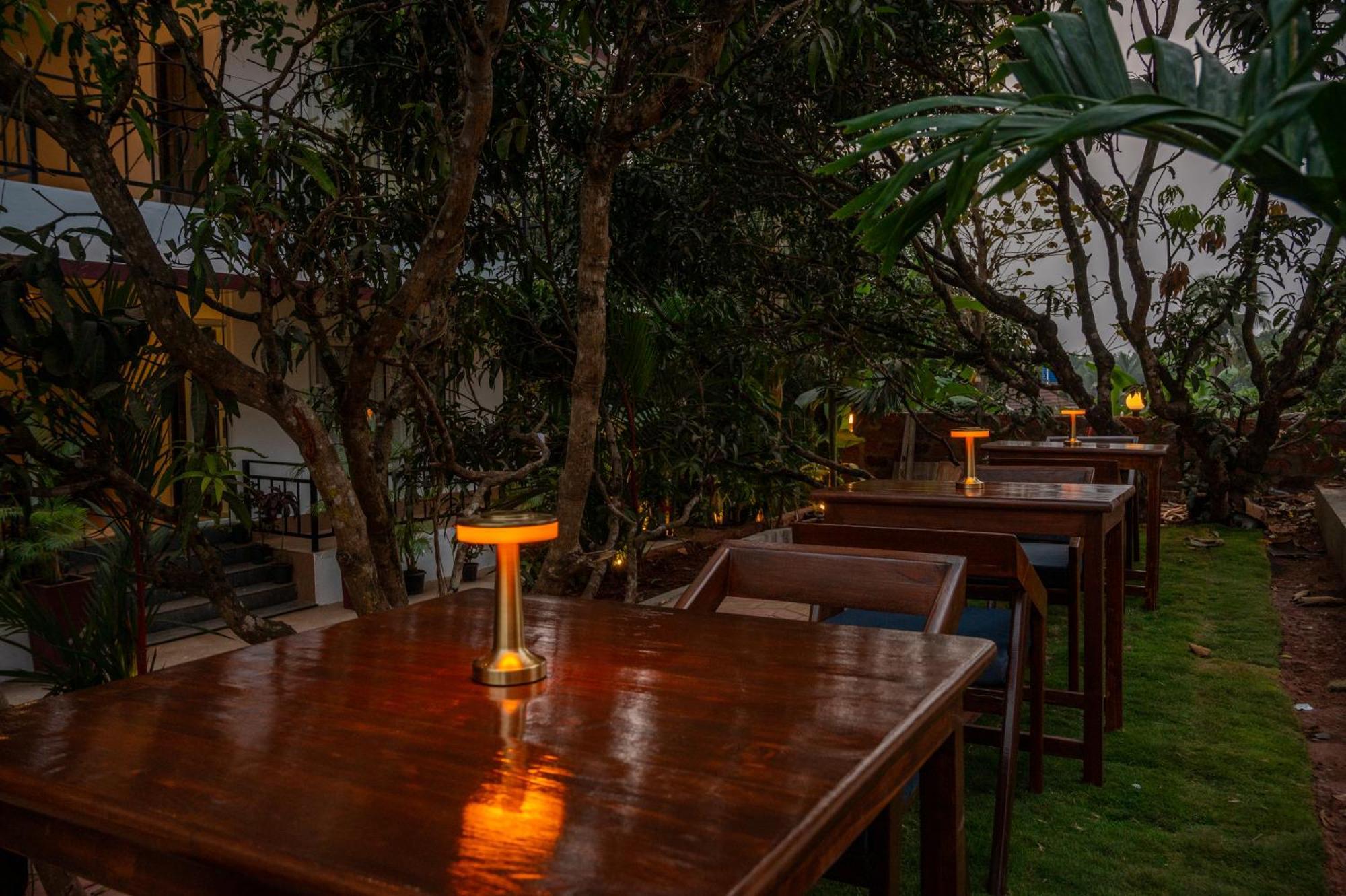Aaria Hills Hotell Arambol Exteriör bild
