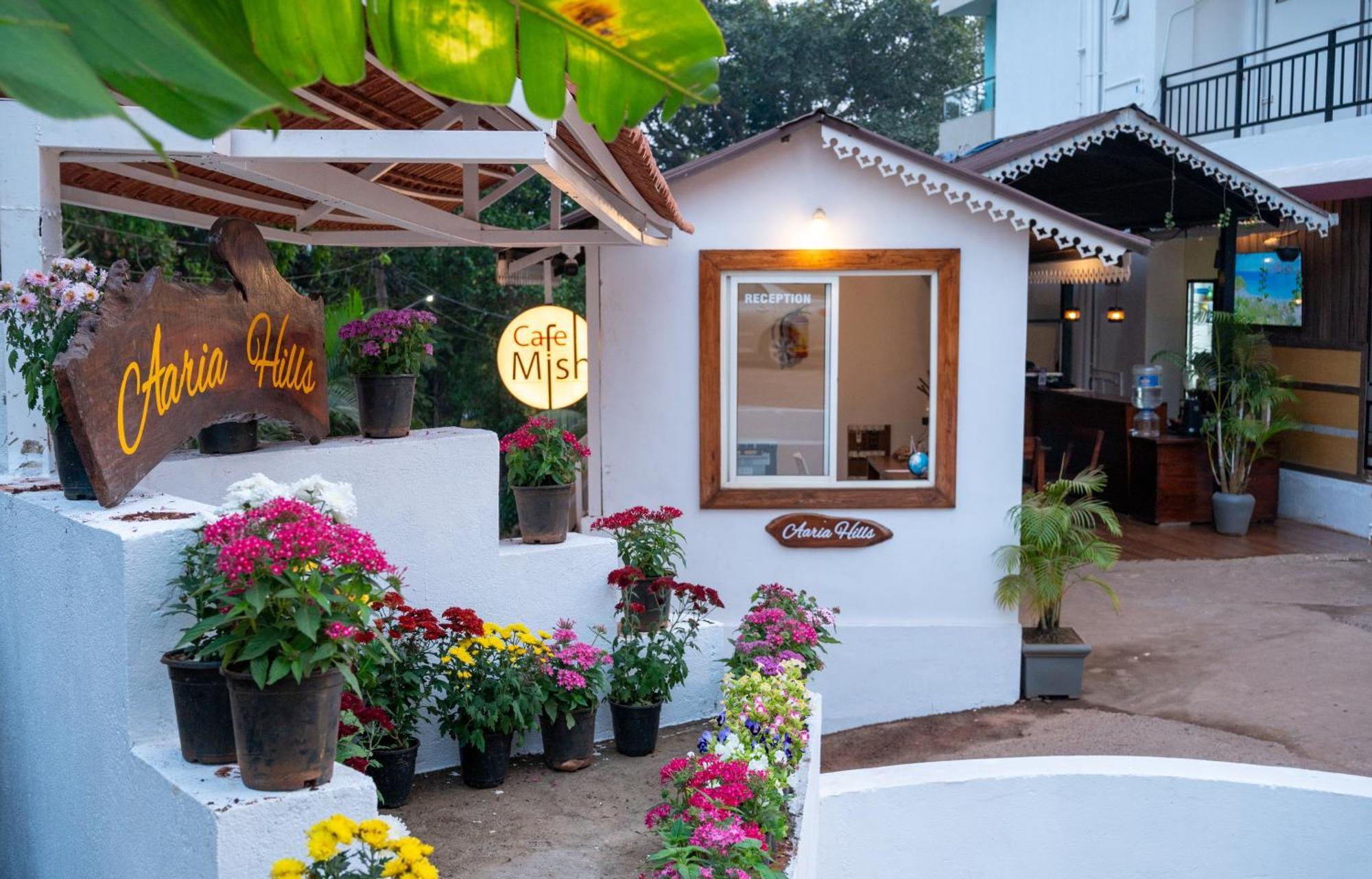 Aaria Hills Hotell Arambol Exteriör bild