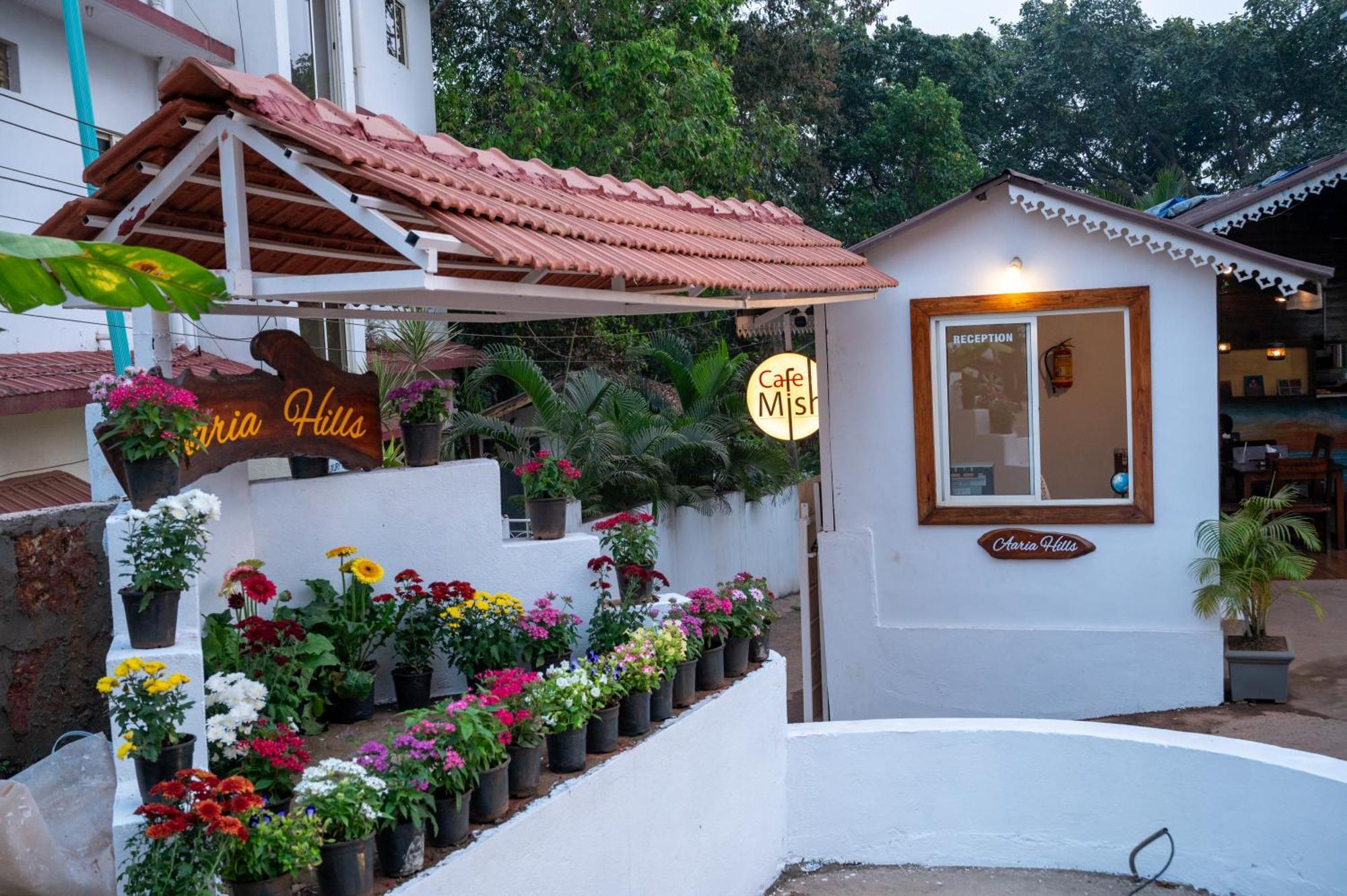 Aaria Hills Hotell Arambol Exteriör bild