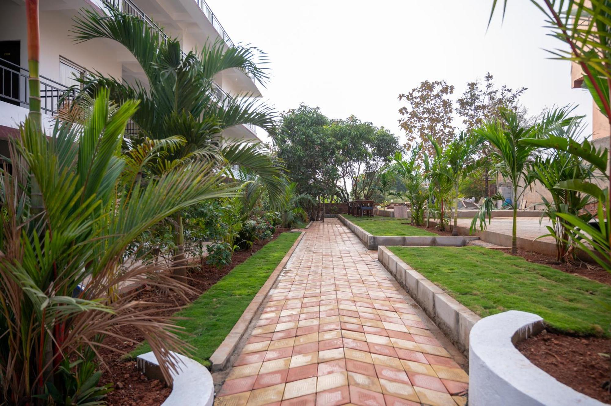 Aaria Hills Hotell Arambol Exteriör bild
