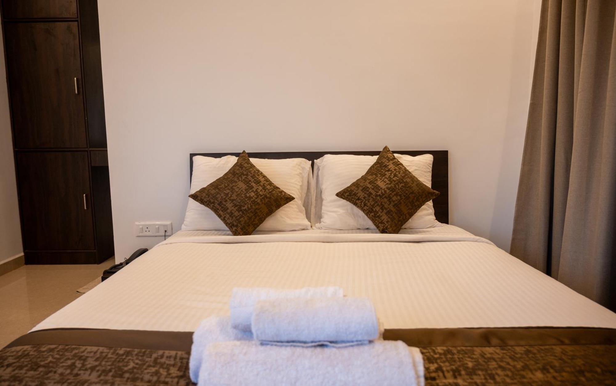 Aaria Hills Hotell Arambol Exteriör bild