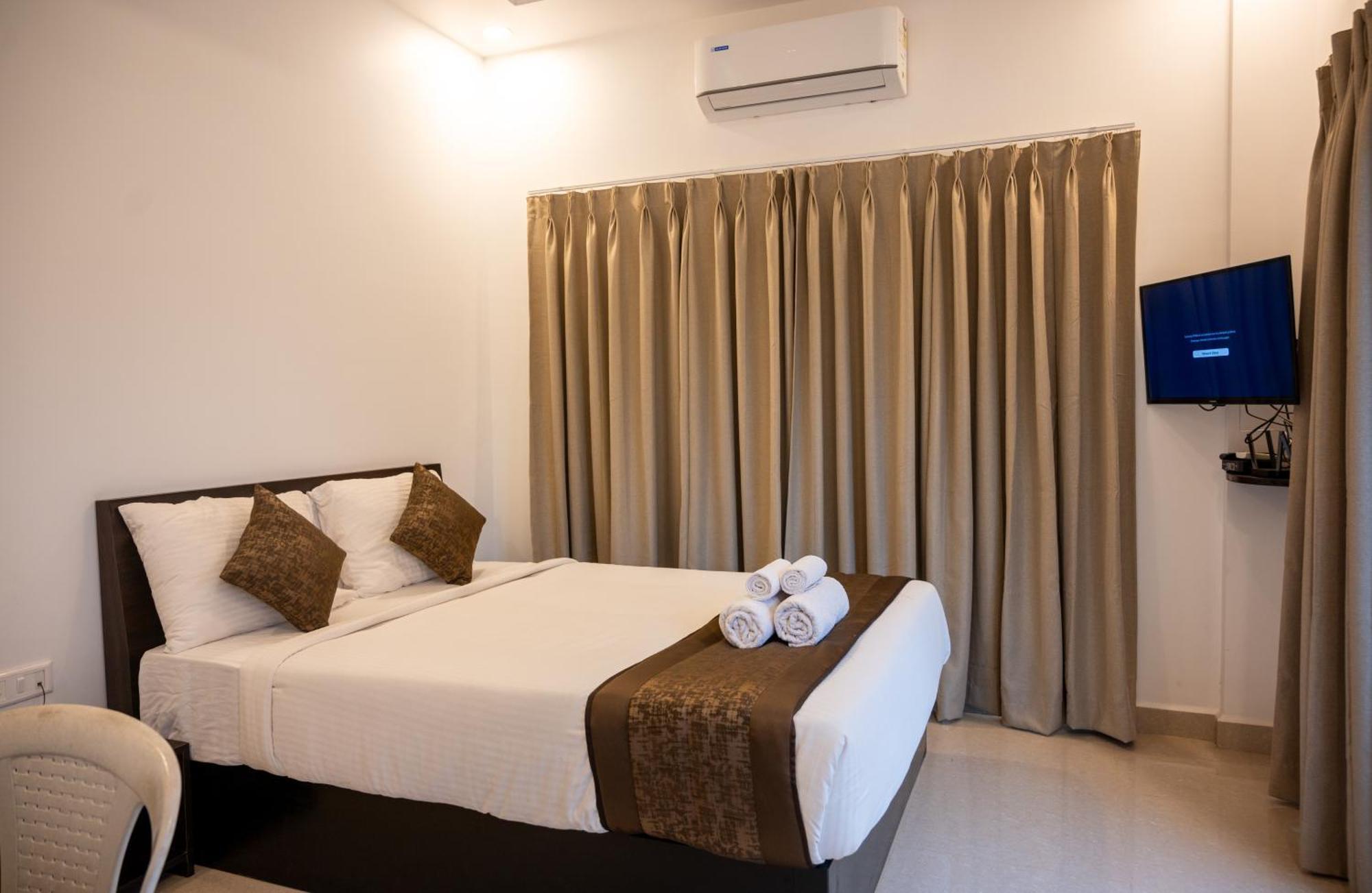 Aaria Hills Hotell Arambol Exteriör bild
