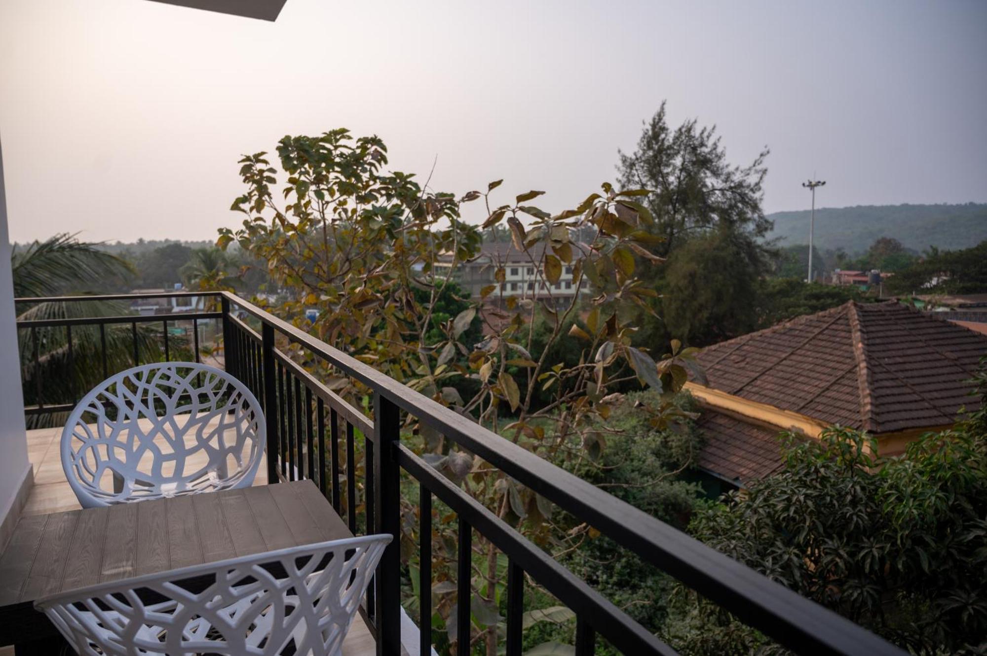 Aaria Hills Hotell Arambol Exteriör bild