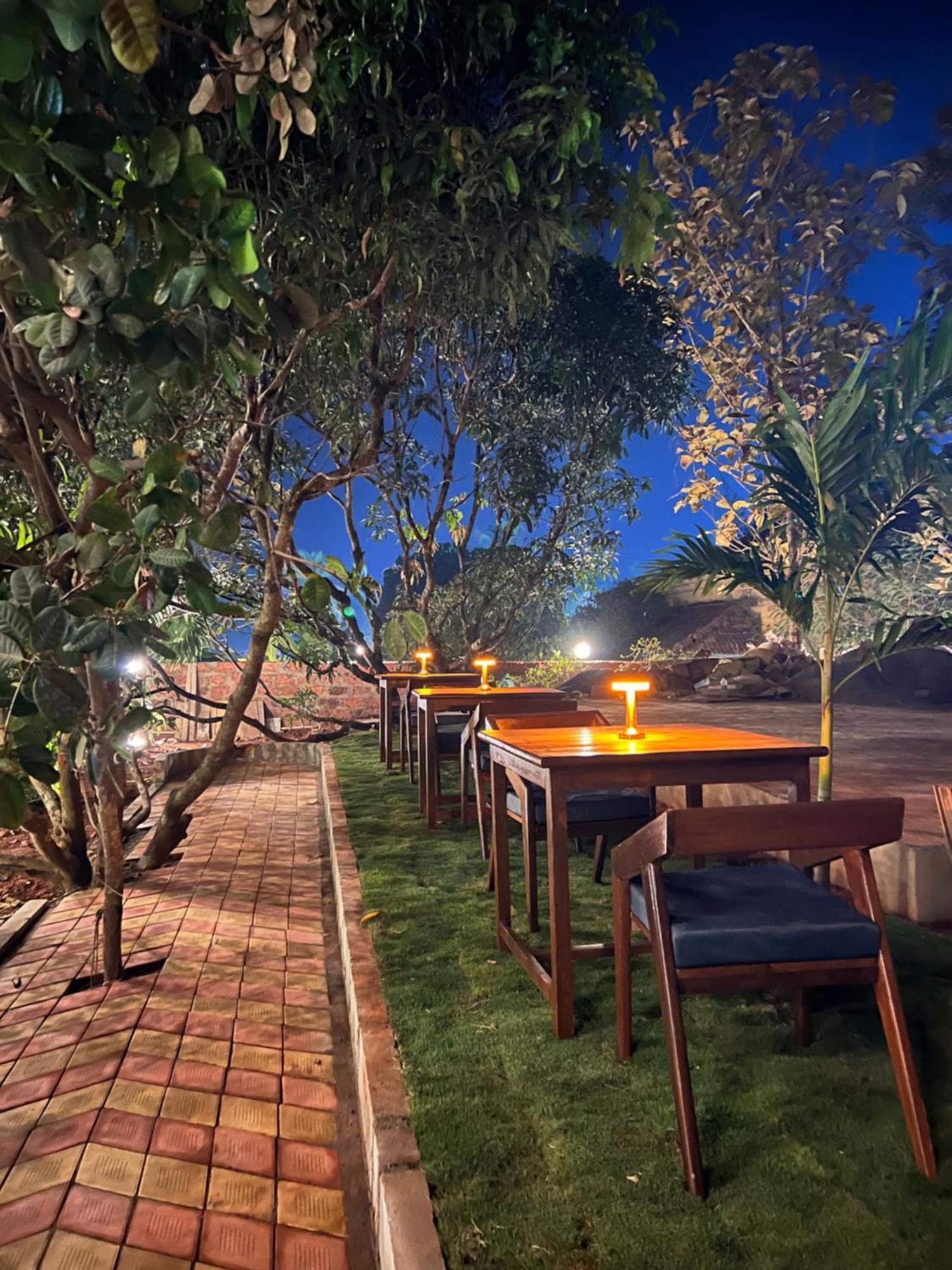 Aaria Hills Hotell Arambol Exteriör bild